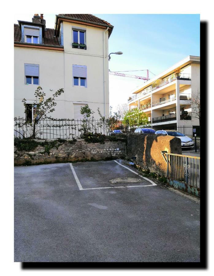 Bnbesak La Gare Viotte Besancon Bagian luar foto